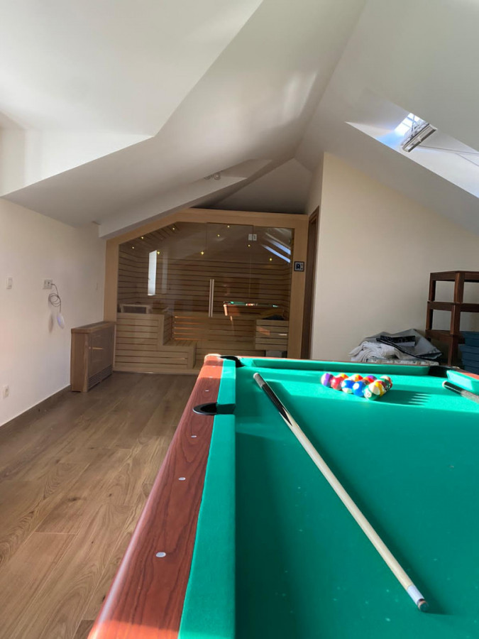 Villa Mladenka with Heated Infinity Pool, Dalmatia, Croatia Jesenice